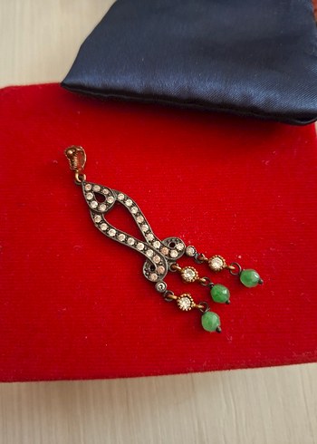 Zümrüt ve zırkon taş ,elmas görünümlü kolye ucu - Görsel 2