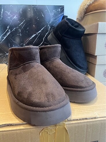 40 Beden UGG AYAKKABI