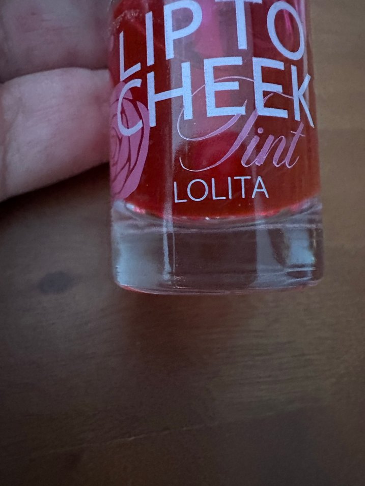 Pastel Kırmızı Lipstick - Görsel 2