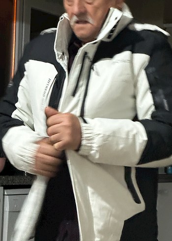 Columbia Fermuarlı Beyaz Siyah Street Style Erkek Mont - Görsel 2