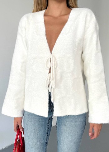 Beyaz Bağcıklı V Yaka Kadın Hırka - Görsel 2