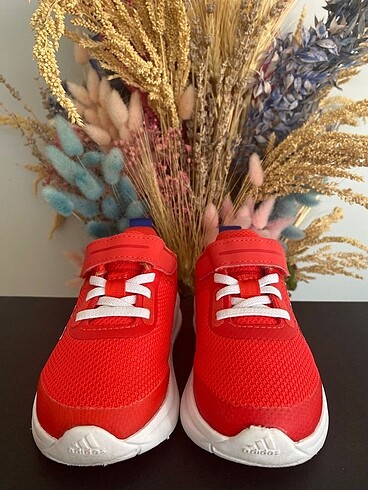 21 Beden Adidas spor ayakkabı 21 numara