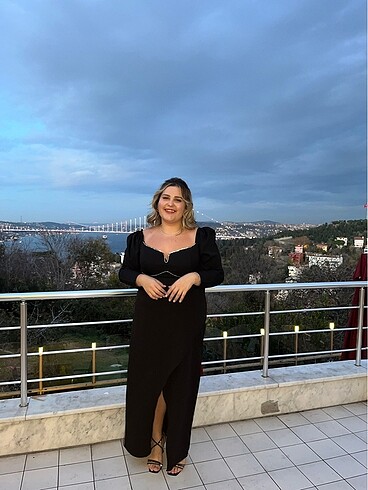 Büyük beden abiye