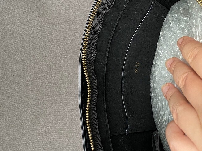 Beden h&m siyah çanta