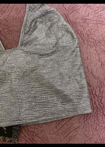 Gri V Yaka İnce Askılı Büstiyer - Görsel 2