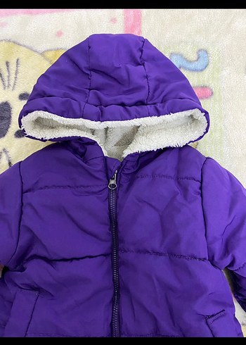 Kız Çocuk Mor Kapüşonlu Kürklü Mont - Görsel 3
