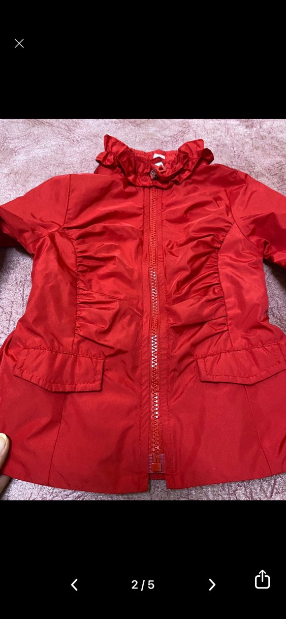 Kız Çocuk Kırmızı Kapüşonlu Yağmurluk - Görsel 2