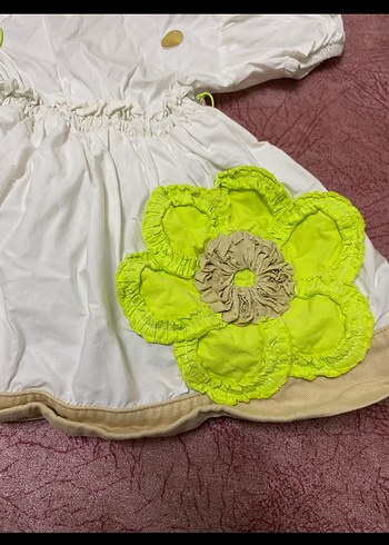 Kız Çocuk Beyaz Renkli Nakışlı Elbise - Görsel 2