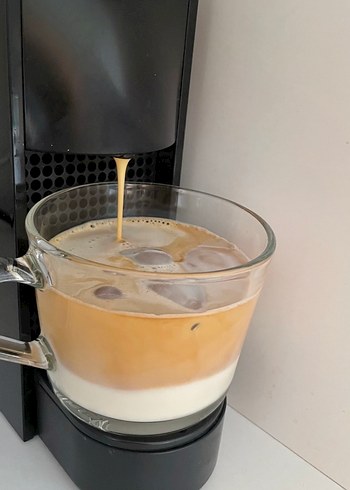 Beden Renk Nespresso Siyah Kahve Makinesi