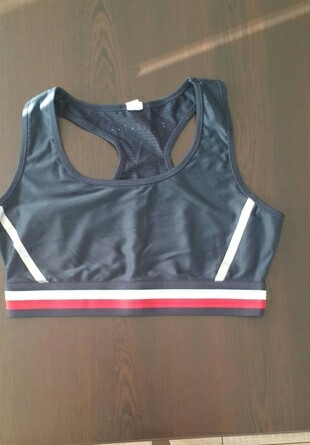 tommy spor bra