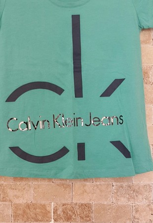 Calvin Klein ck tshirt