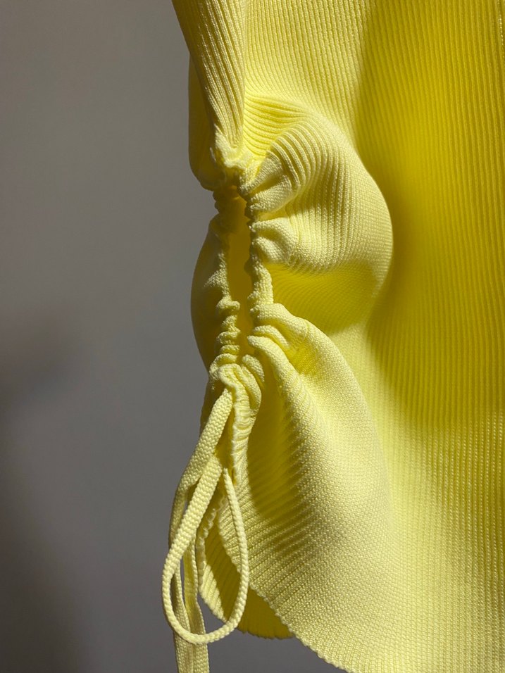 Sarı Kolsuz Triko Bluz - Görsel 2