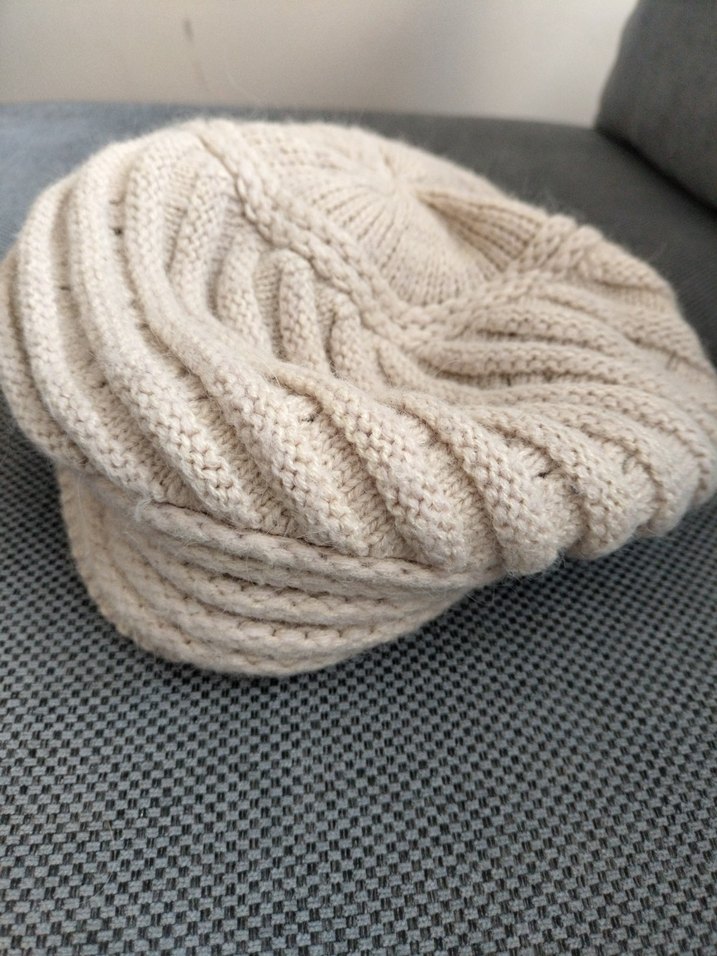 Bej Örgü Kadın Bere - Görsel 3