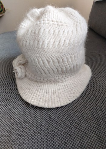 Beyaz Örgü Kadın Bere Çiçek Detaylı - Görsel 3