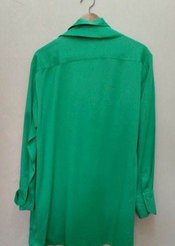 Yeşil Uzun Kollu Düğmeli Kadın Saten Gömlek - Görsel 2