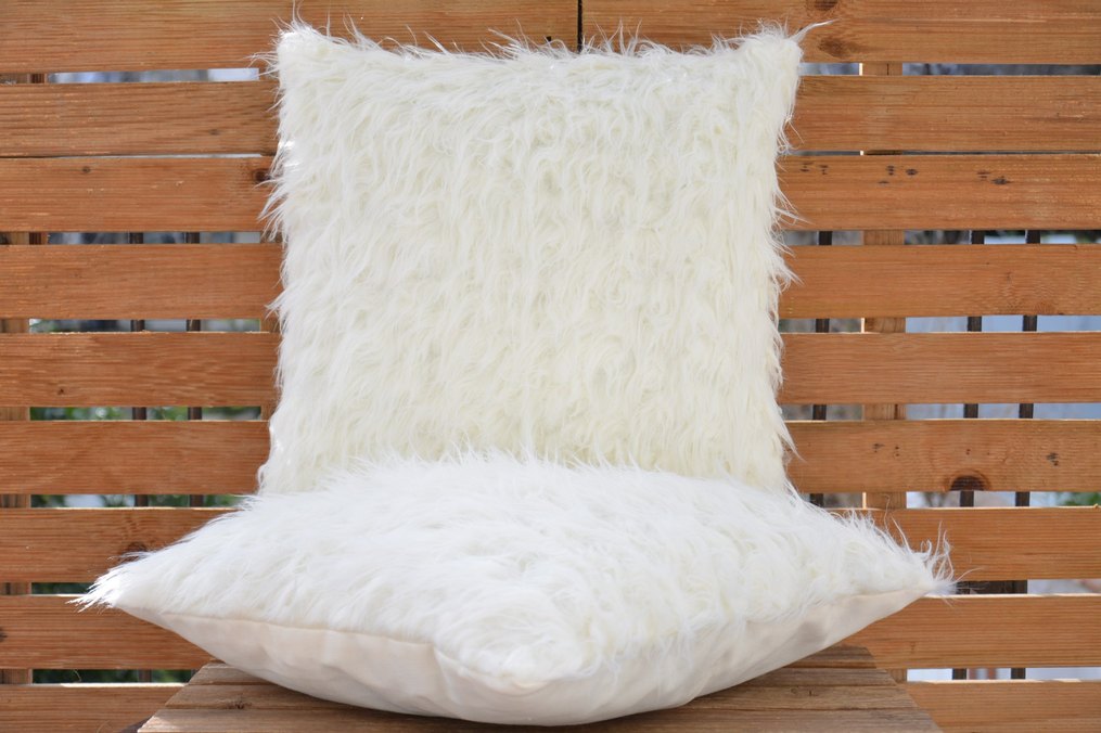 Peluş Kırlent Kılıfı - Görsel 2