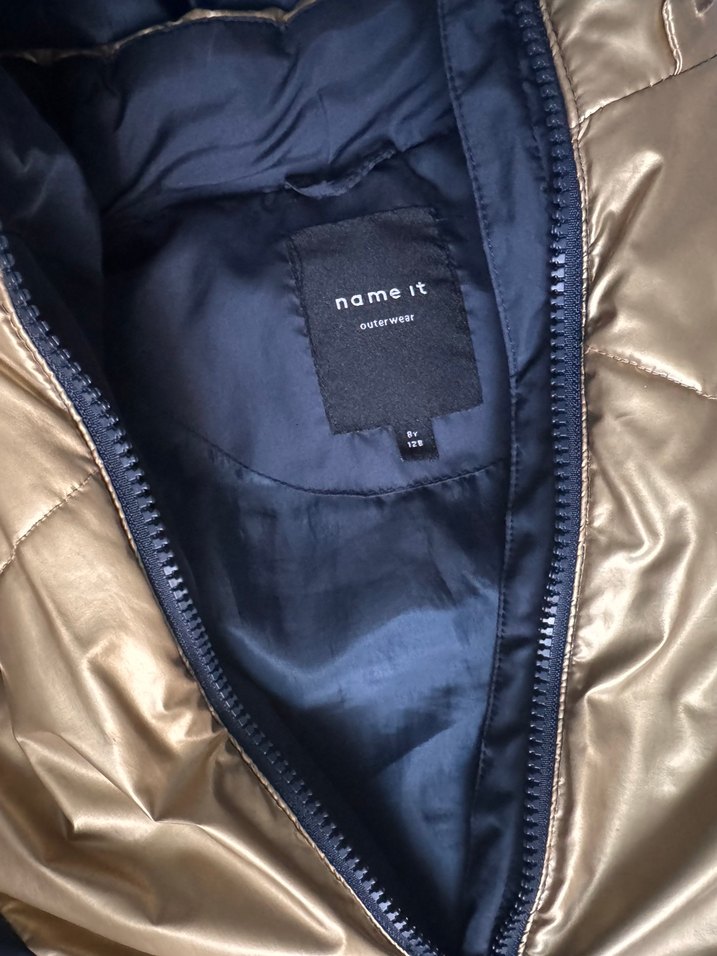 Erkek Çocuk Altın Renk Kapüşonlu Mont - Görsel 3