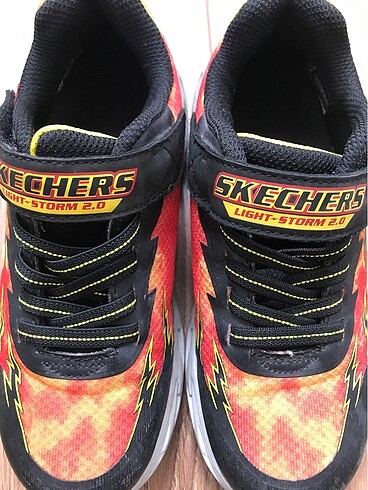 30 Beden Skechers Çocuk ayakkabı