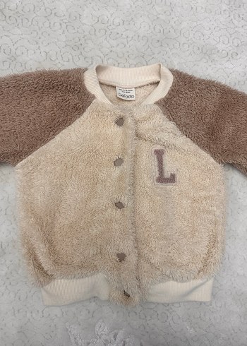 Kız Çocuk Bej Peluş Detaylı Ceket - Görsel 4