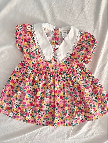 LC Waikiki Bebe yaka çiçekli elbise