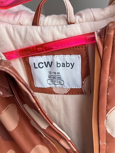 LC Waikiki Astronot Mont