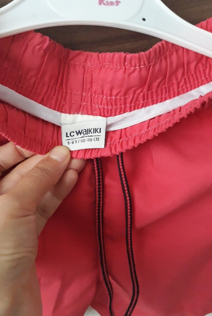 Kırmızı Mini  kız Deniz Şortu - Görsel 3