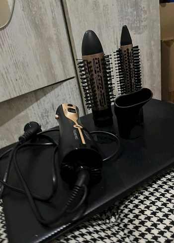 Arzum Siyah Saç Şekillendirici Seti - Görsel 2