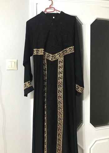 Siyah Elbise - Görsel 3