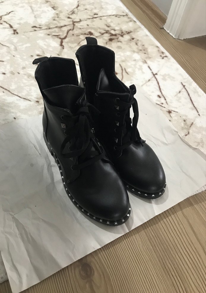 Siyah Deri Goth Kadın Botları - Görsel 2
