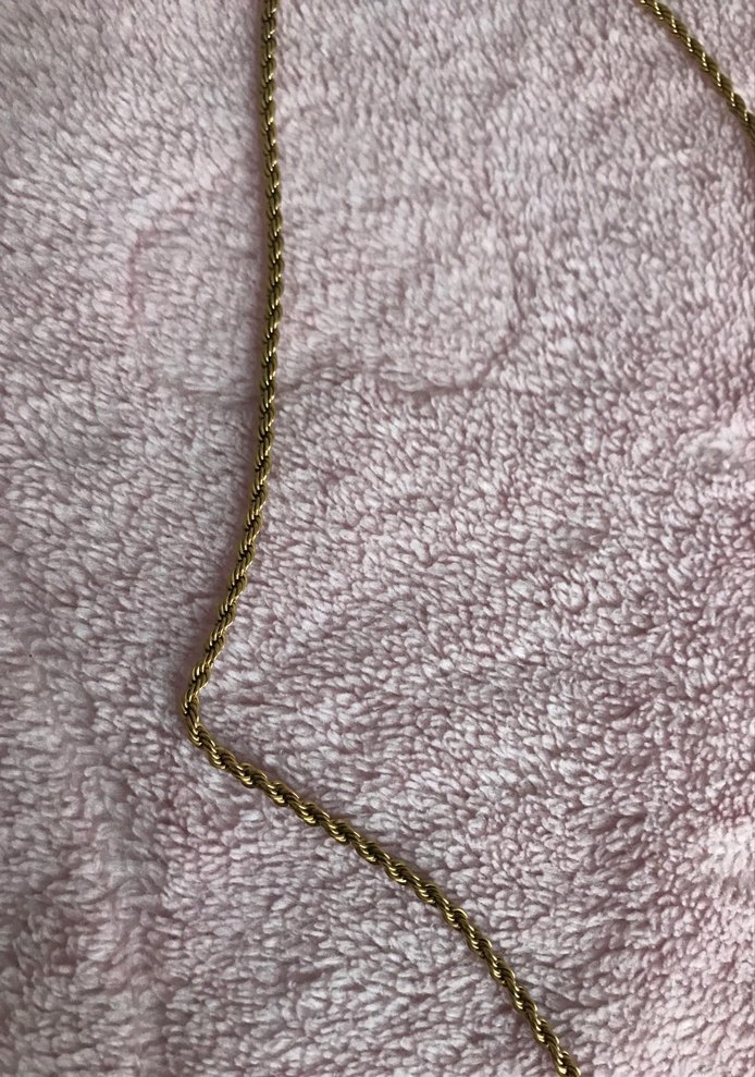 Uzun Zincir Detaylı Altın Rengi Kadın Kolye - Görsel 2