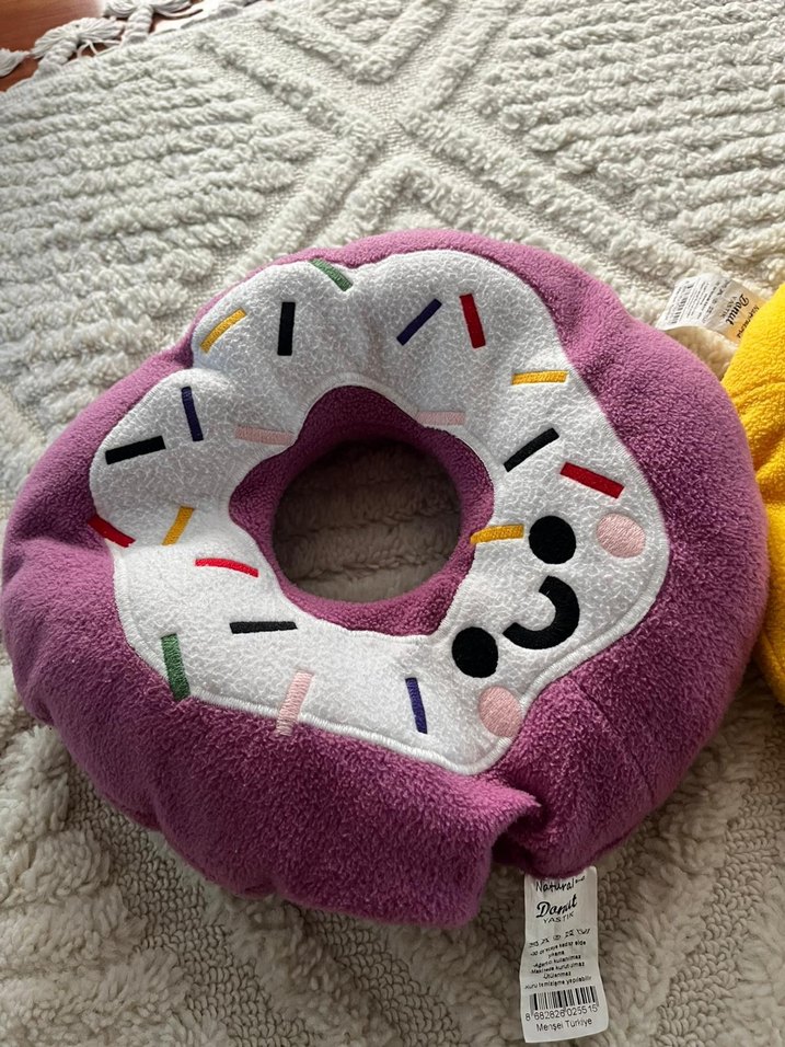 Renkli Donut Tasarımlı Peluş Oyuncaklar - Görsel 2
