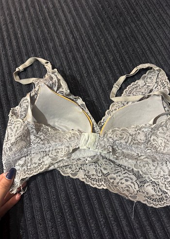 l Beden Gri Dantelli Bralet