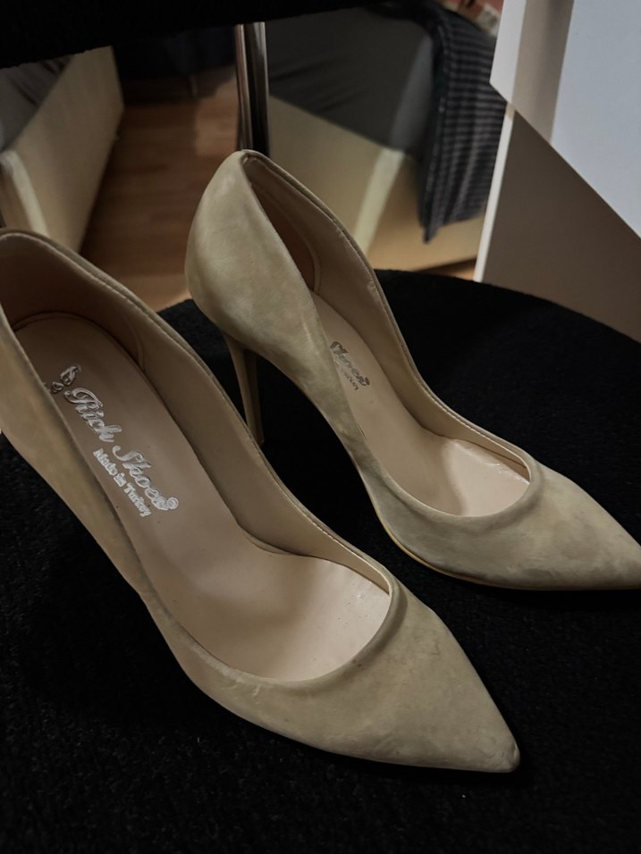 Bej Süet Stiletto Topuklu Kadın Ayakkabı - Görsel 2