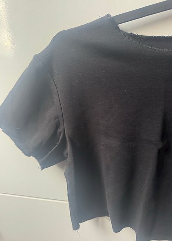 Siyah Kısa Kollu Crop Top - Görsel 3