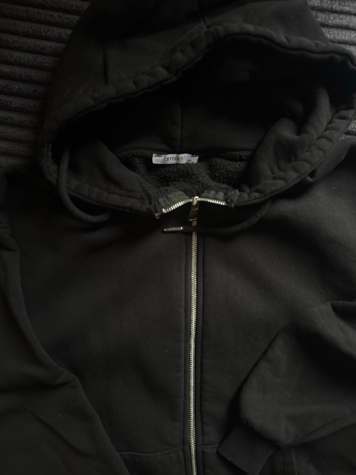 Siyah Kapüşonlu Fermuarlı Kadın Ceket - Görsel 2