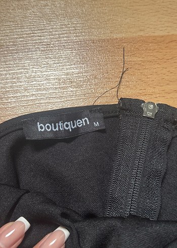 Siyah V Yaka Korse Bluz - Görsel 3