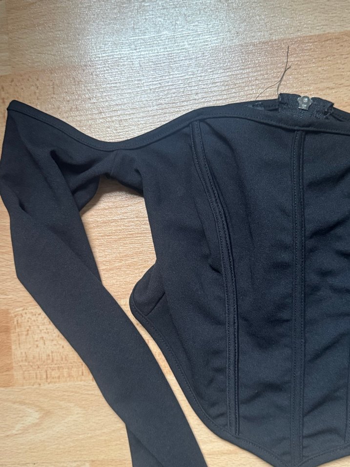 Siyah V Yaka Korse Bluz - Görsel 2