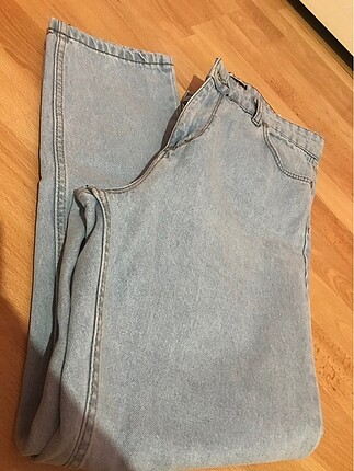 Mom Jean