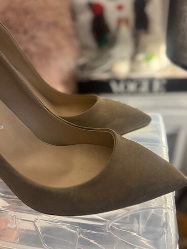 Diğer Krem Süet Stiletto