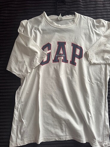 Gap Tişört