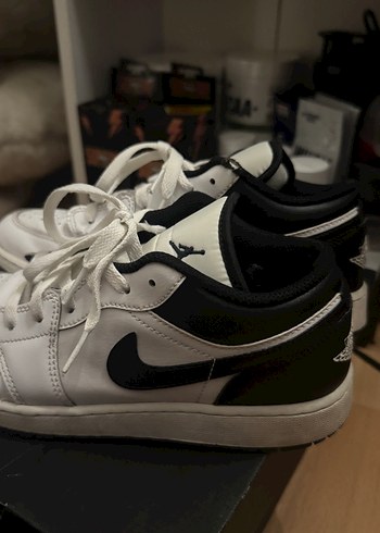 39 Beden beyaz Renk Nike jordan Spor Ayakkabı