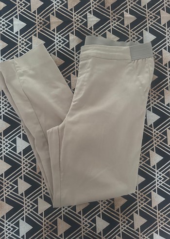 Bej Kadın Regular Fit Kumaş Pantolon
