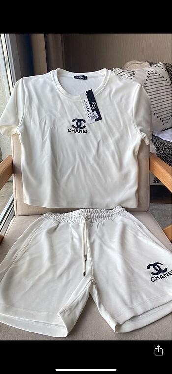 Chanel alt üst şort takım