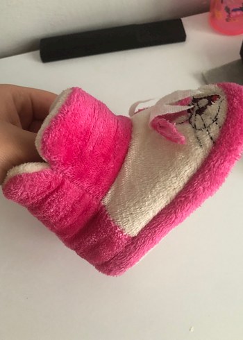 Kız Çocuk Pembe Nakışlı Sıcak Ev Terliği - Görsel 4