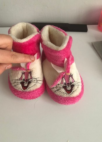 Kız Çocuk Pembe Nakışlı Sıcak Ev Terliği - Görsel 2