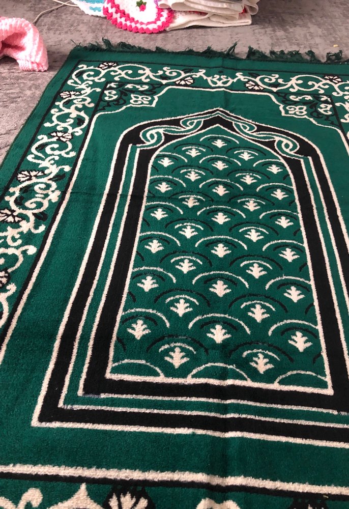 Klasik Desenli Koyu Yeşil seccade - Görsel 2