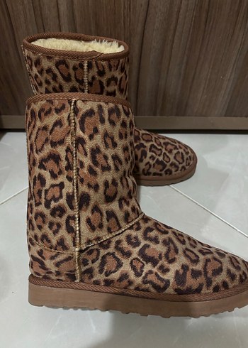 Kürklü Süet Kadın Bot - Görsel 10