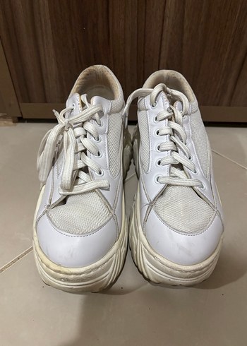 Beyaz Platform Topuklu Bağcıklı Spor Ayakkabı - Görsel 10