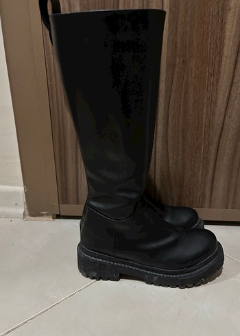 Bej,Siyah,Beyaz Kadın Diz Boyu Bot - Görsel 4