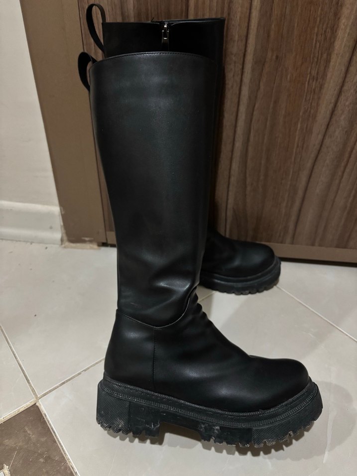 Bej,Siyah,Beyaz Kadın Diz Boyu Bot - Görsel 5